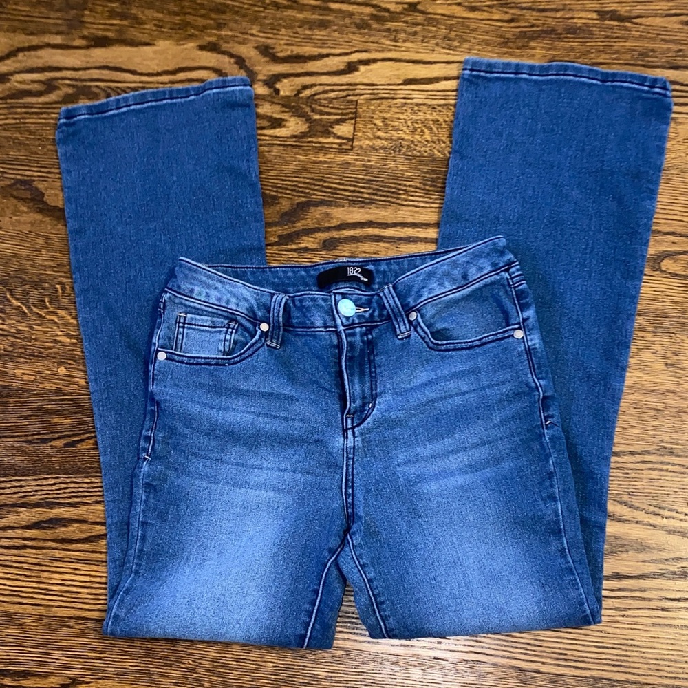 1822 Denim Women's Classic Blue Straight Leg Jeans